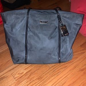 🇵🇪 CLEAN ME❣️TUMI Tote Nylon & Leather Carry-On Waterproof Shoulder Weekender